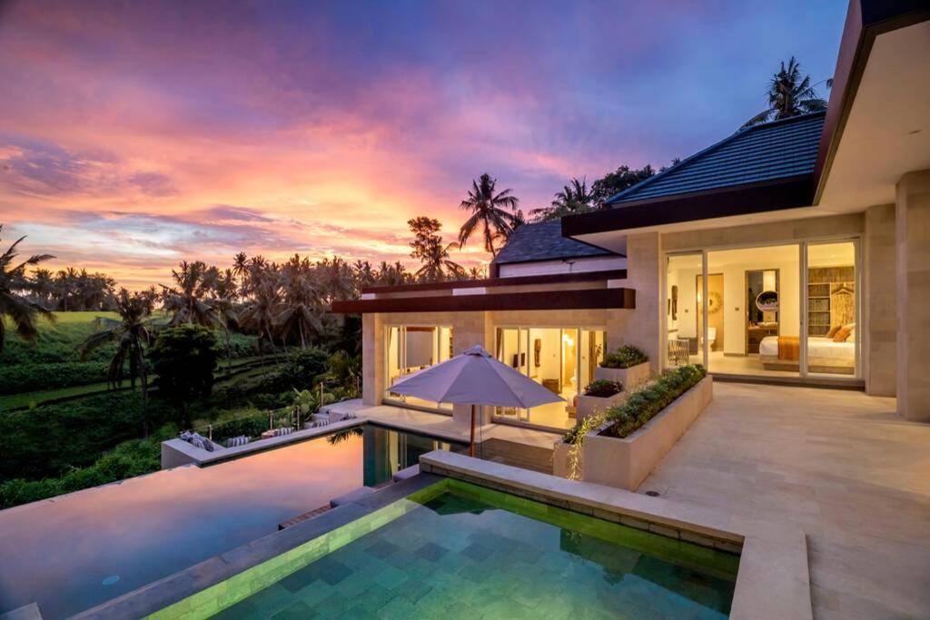 Villa White Lotus By Balisuperhost Убуд Екстер'єр фото